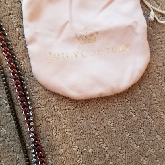 Juicy Couture 3 Strand Long Necklace - Picture 5 of 7